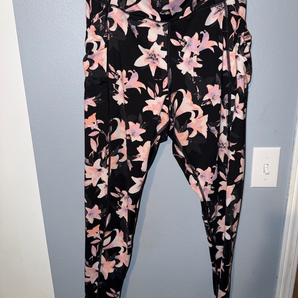 Victoria's Secret Black with Pink Floral Active Leggings